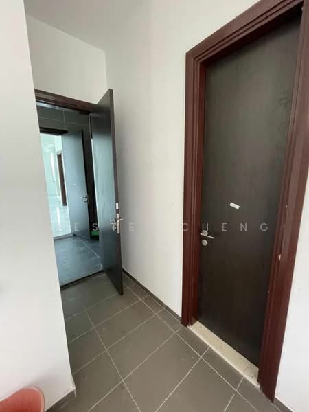 Rumah Berkembar untuk Dijual di Putra Heights (Subang Jaya) - Chester Cheng - PropertyGuru.com.my