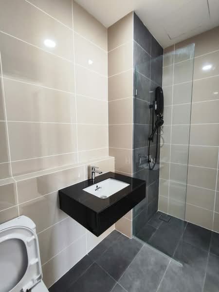 Condominium for Sale at The Maple Residences - Amy Chin - Bathroom - PropertyGuru.com.my