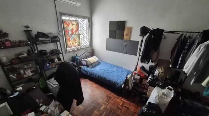 1.5-storey Terraced House for Sale in Usj 3 (Subang Jaya) - Soh BC - Bedroom - PropertyGuru.com.my