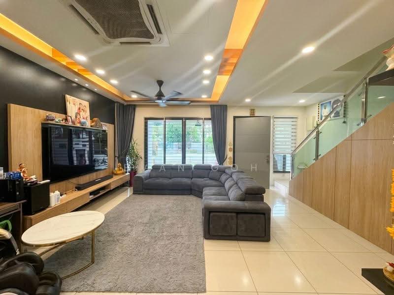 Rumah Teres 2-Tingkat untuk Dijual di Puchong (Selangor) - Evan Goh - Living Room - PropertyGuru.com.my