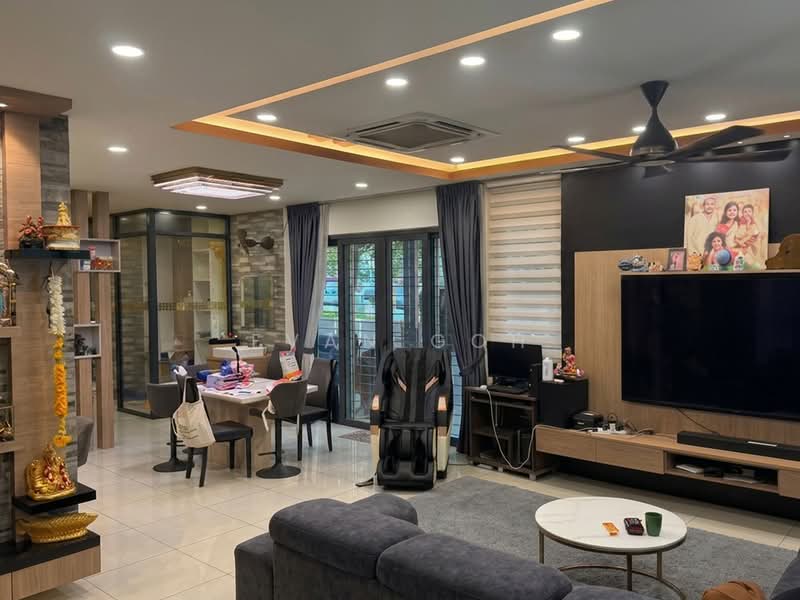 Rumah Teres 2-Tingkat untuk Dijual di Puchong (Selangor) - Evan Goh - Living Room - PropertyGuru.com.my