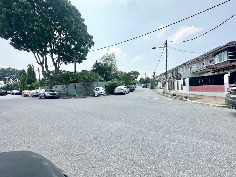 Rumah Teres 2-Tingkat untuk Dijual di Kota Damansara (Selangor) - Zul Hasif - PropertyGuru.com.my