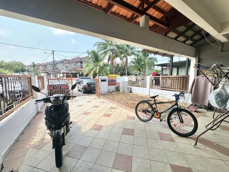 Rumah Teres 2-Tingkat untuk Dijual di Kota Damansara (Selangor) - Zul Hasif - PropertyGuru.com.my