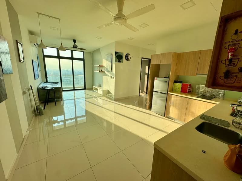Kediaman Servis untuk Dijual di Green Haven - Daniel Yong - Living Room - PropertyGuru.com.my