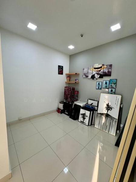 Kediaman Servis untuk Dijual di Green Haven - Daniel Yong - Interior - PropertyGuru.com.my