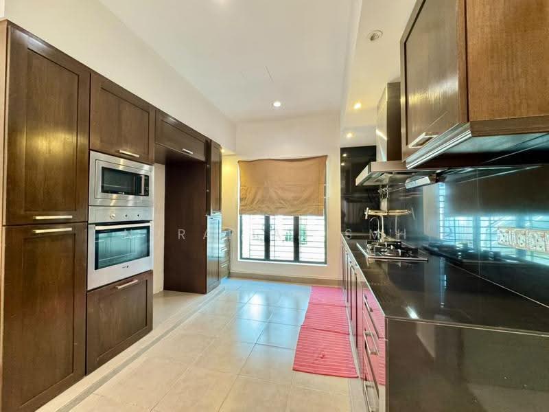 2-storey Terraced House for Sale in Alam Sari (Bangi) - Norafian SMH - Kitchen - PropertyGuru.com.my