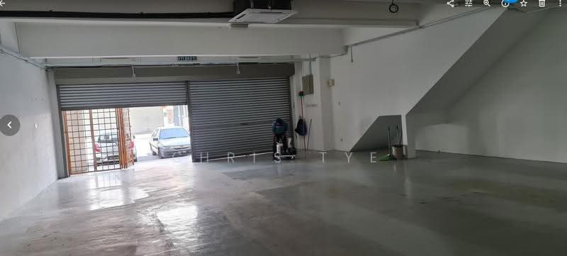 Shop for Rent in Taman Puncak Jalil (Seri Kembangan) - Chris Tye - Interior - PropertyGuru.com.my