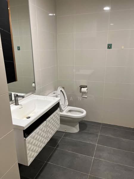 Kediaman Servis untuk Disewa di Southkey Mosaic - Jordan . - Bathroom - PropertyGuru.com.my