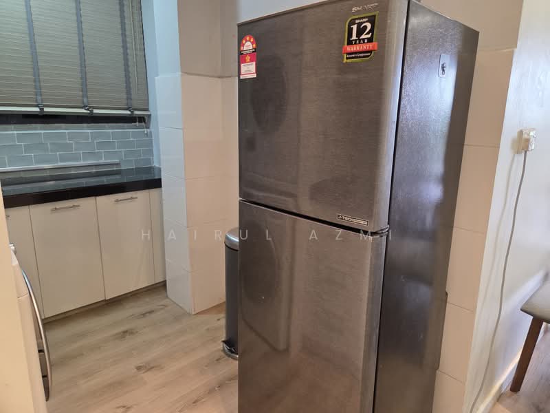 Service Residence for Rent at Suria Residence - Hairul Azmi - Kitchen - PropertyGuru.com.my