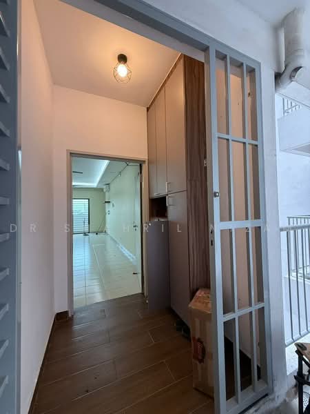 Apartment for Rent at Pangsapuri Seruling - Dr Shahril Nizam - Corridor - PropertyGuru.com.my