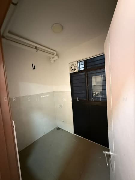 Apartment for Rent at Pangsapuri Seruling - Dr Shahril Nizam - PropertyGuru.com.my