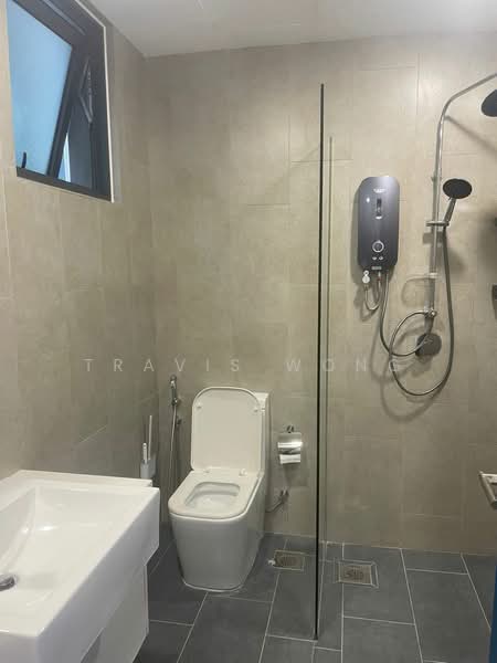 Kediaman Servis untuk Disewa di East Parc @ Manjalara - Travis Wong - Bathroom - PropertyGuru.com.my
