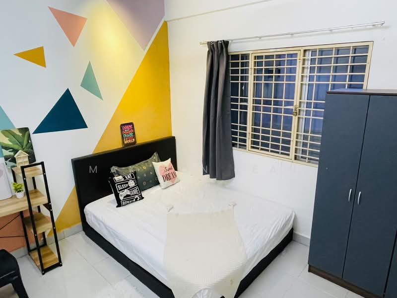 Apartment for Rent at Kemuning Aman - Mak Hon Kean - Bedroom - PropertyGuru.com.my