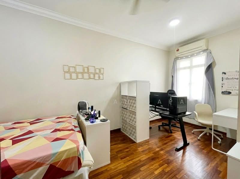 Rumah Berkembar untuk Dijual di Presint 11 (Putrajaya) - NoraFizah Gapar - Bedroom - PropertyGuru.com.my