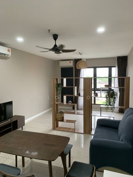 Kediaman Servis untuk Disewa di Residential Suites @ HighPark - Chloe Koo - Living Room - PropertyGuru.com.my