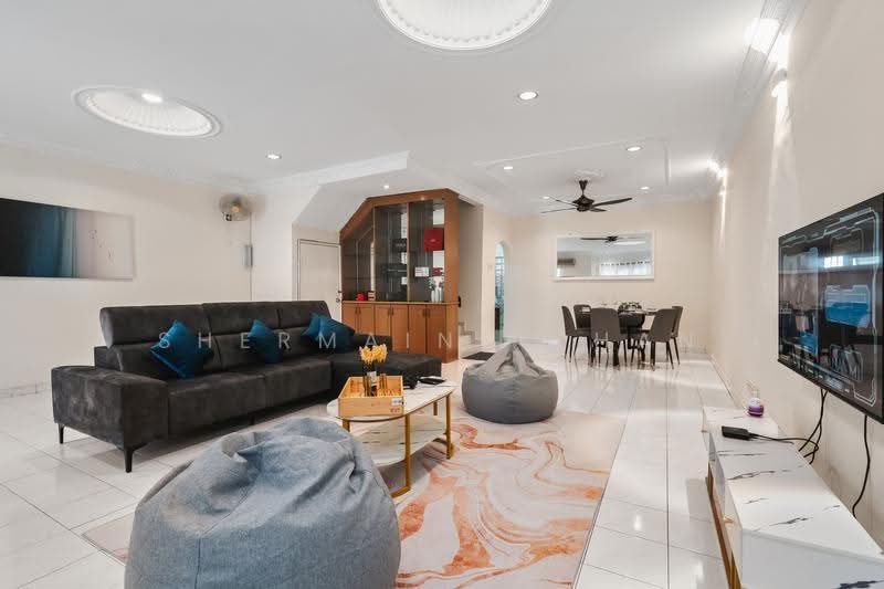 Rumah Teres 2-Tingkat untuk Disewa di Happy Garden (Kuchai Lama) - Shermaine Chan - Living Room - PropertyGuru.com.my