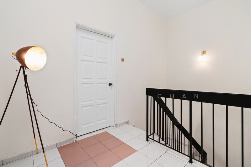 Rumah Teres 2-Tingkat untuk Disewa di Happy Garden (Kuchai Lama) - Shermaine Chan - Entrance - PropertyGuru.com.my