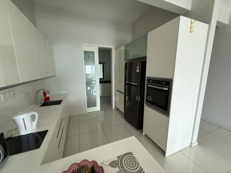 Kondominium untuk Disewa di The LIGHT COLLECTION I - Hoy Meng - Kitchen - PropertyGuru.com.my