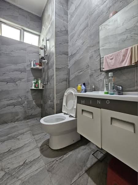 3-storey Terraced House for Sale in Taman Bukit Jaya (Ulu Tiram) - Keith Ching - Bathroom - PropertyGuru.com.my