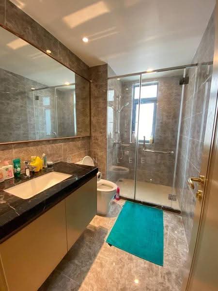 Kondominium untuk Dijual di R&F Princess Cove Phase 2-Seine Region - Ben Lee - Bathroom - PropertyGuru.com.my