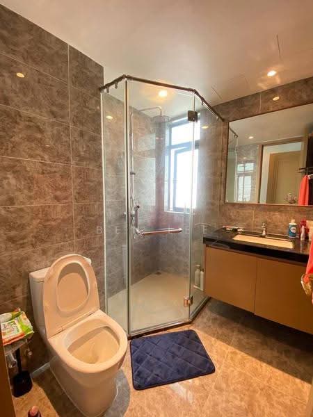 Kondominium untuk Dijual di R&F Princess Cove Phase 2-Seine Region - Ben Lee - Bathroom - PropertyGuru.com.my