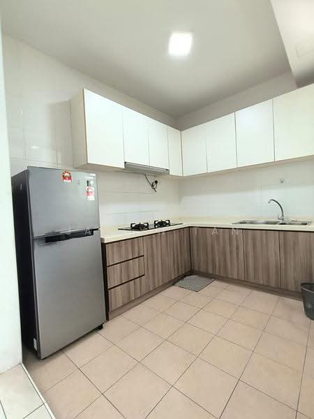 Kediaman Servis untuk Disewa di Pangsapuri Tanah Emas (Golden Sands) - Jaslyn Tan - Kitchen - PropertyGuru.com.my