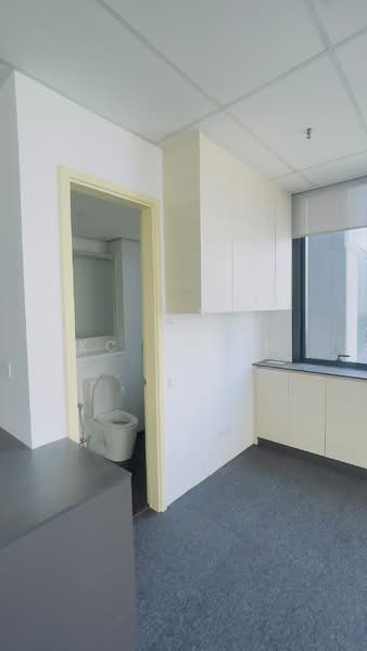 Pejabat untuk Disewa di Mont Kiara (Kuala Lumpur) - KC Cheah - Bathroom - PropertyGuru.com.my