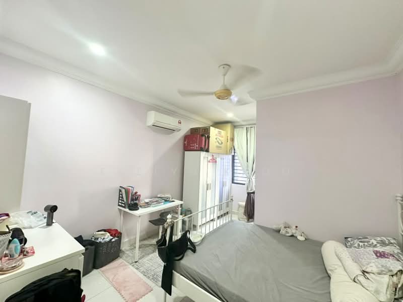 Rumah Teres 2-Tingkat untuk Dijual di Saujana Rawang (Rawang) - Evelyn Khoo - Bedroom - PropertyGuru.com.my