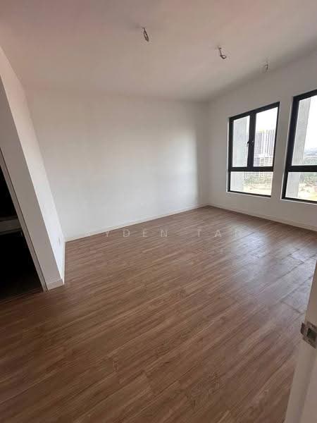 Kediaman Servis untuk Dijual di The Pulse Residence - Jayden Tan - Interior - PropertyGuru.com.my