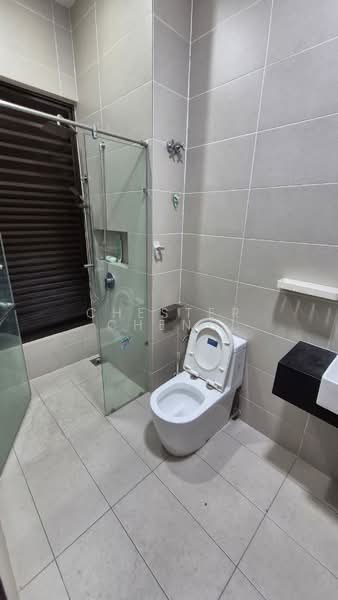 Rumah Berkembar untuk Dijual di Putra Heights (Subang Jaya) - Chester Cheng - PropertyGuru.com.my