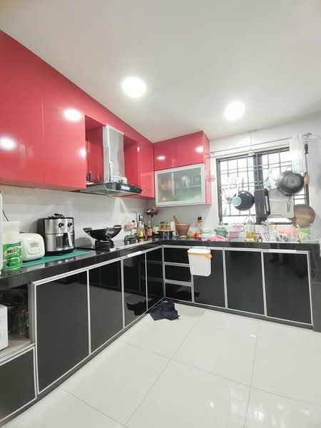 Rumah Berkembar untuk Dijual di Taman Rinting (Masai) - Jaslyn Tan - Kitchen - PropertyGuru.com.my