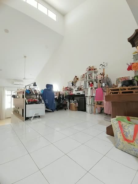 Rumah Berkembar untuk Dijual di Taman Rinting (Masai) - Jaslyn Tan - Study - PropertyGuru.com.my