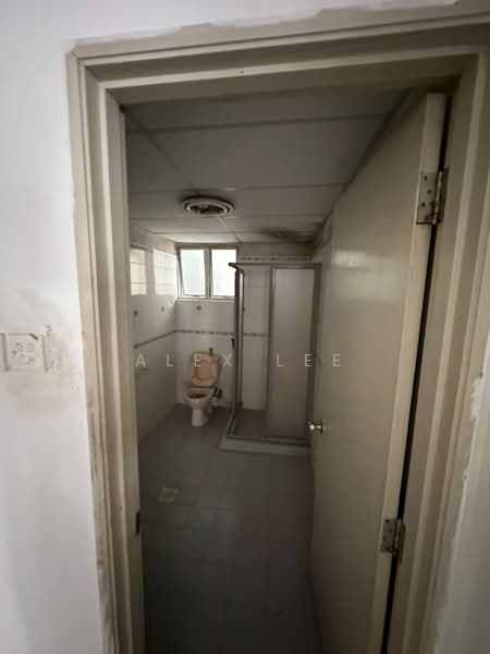 Kondominium untuk Disewa di Venice Hill - Alex Lee - Bathroom - PropertyGuru.com.my