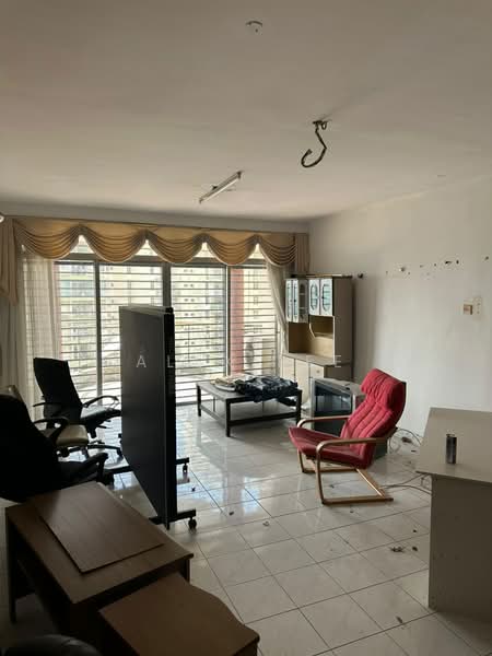 Kondominium untuk Disewa di Venice Hill - Alex Lee - Living Room - PropertyGuru.com.my