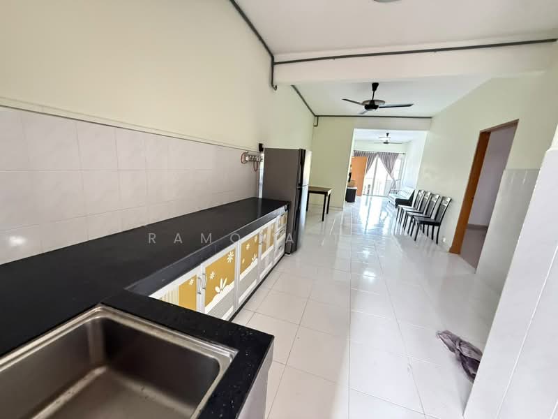 Pangsapuri untuk Dijual di Golden Showers (Kondo Ruby) - Ramona Tan - Kitchen - PropertyGuru.com.my