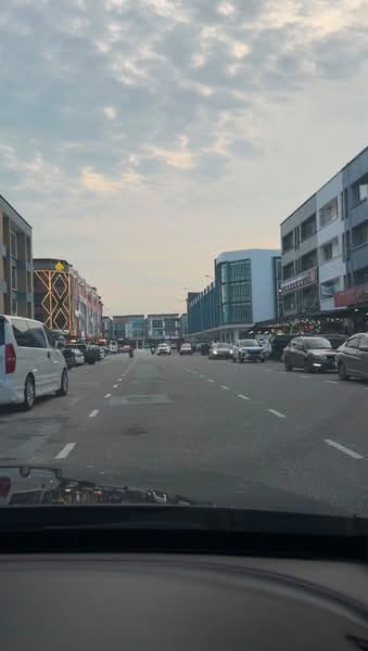 Shop / Office untuk Disewa di Bandar Baru Permas Jaya (Permas Jaya) - Cyrus Yeap - PropertyGuru.com.my