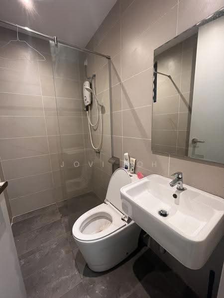 Condominium for Rent at Far East - Jovi Soh - Bathroom - PropertyGuru.com.my