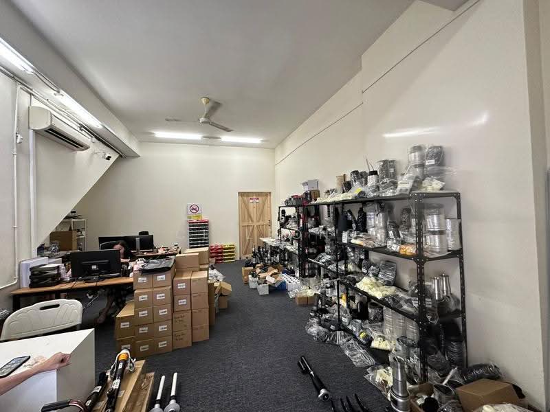 Shop / Office for Sale in Taman Connaught (Cheras) - CL Leong - Interior - PropertyGuru.com.my
