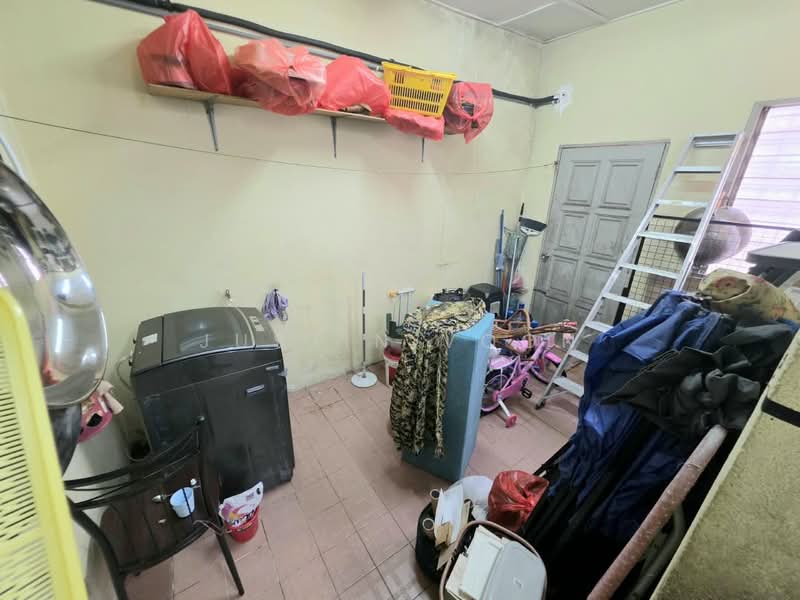 2-storey Terraced House for Sale in Usj 17 (Subang Jaya) - Justin Voon - Interior - PropertyGuru.com.my