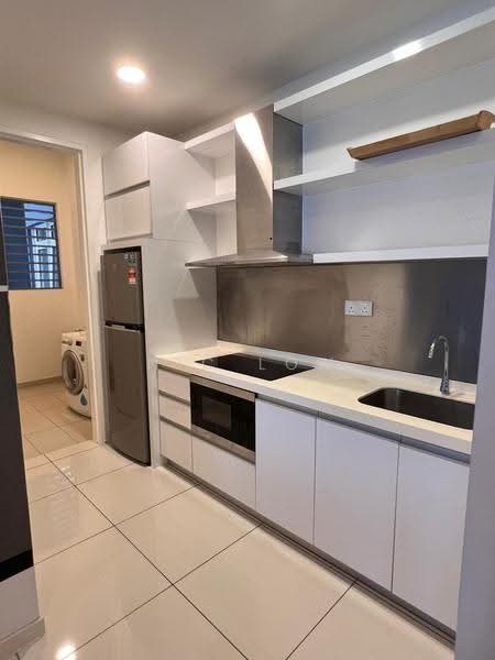 Kediaman Servis untuk Disewa di Eco Sky - Nic Low - Kitchen - PropertyGuru.com.my