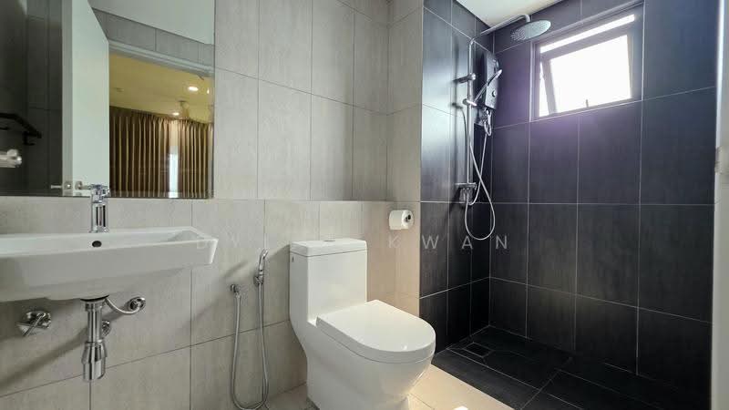 Kediaman Servis untuk Disewa di Teja @ Subang Jaya City Centre (SJCC) - Dylan Kwan - Bathroom - PropertyGuru.com.my