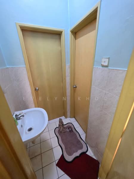 Rumah Teres 2-Tingkat untuk Dijual di Desa Coalfields (Sungai Buloh) - Evelyn Khoo - Bathroom - PropertyGuru.com.my