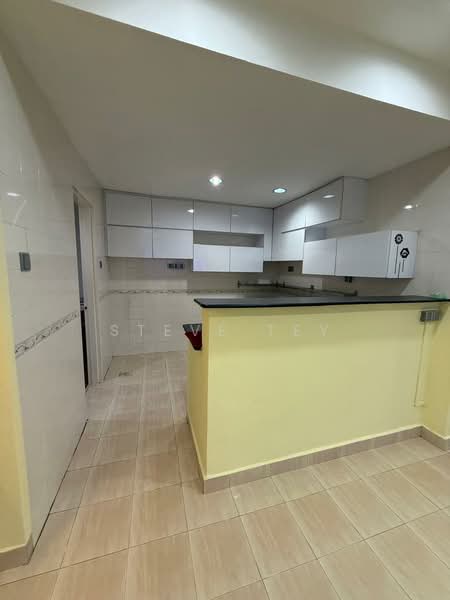 Pangsapuri untuk Dijual di Aster Court - Steve Tey - Kitchen - PropertyGuru.com.my