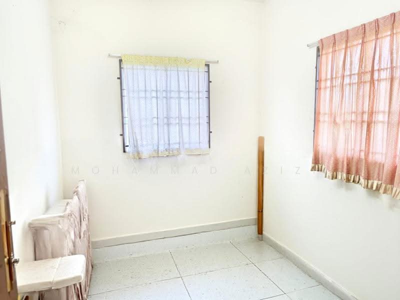Rumah Berkembar untuk Dijual di Kampung Chengal Lempong (Sungai Karang) - Mohammad Azizi - PropertyGuru.com.my