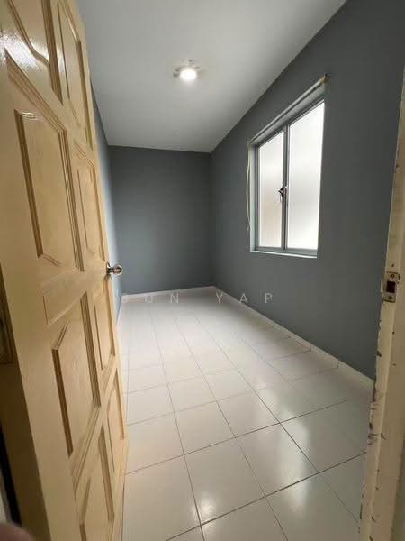 Pangsapuri untuk Disewa di Villa Krystal @ Bandar Selesa Jaya - Sun Yap - Interior - PropertyGuru.com.my