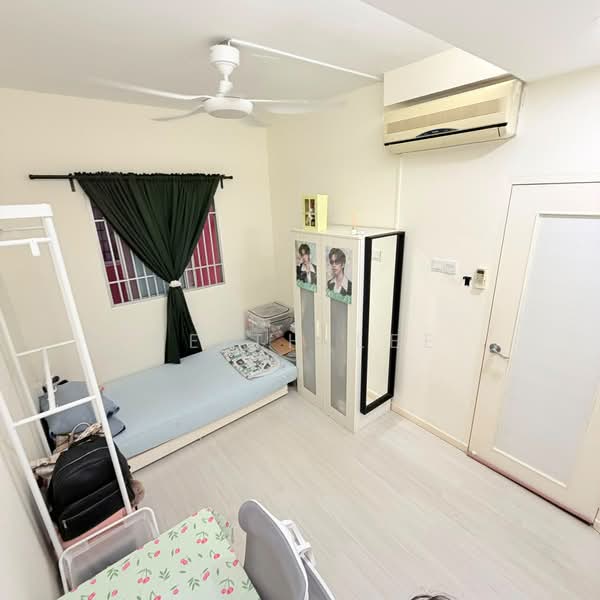 Condominium for Sale at Ketumbar Hill - Keith Lee - Bedroom - PropertyGuru.com.my