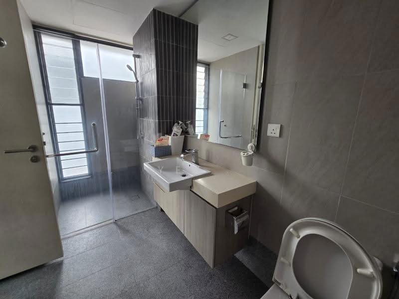 Kediaman Servis untuk Disewa di Jaya One Residences - Yen . - Bathroom - PropertyGuru.com.my