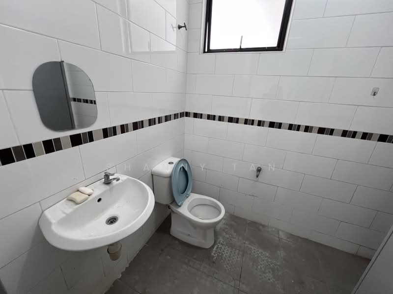 2-storey Terraced House for Sale in Taman Cheras Vista (Cheras) - Shanny Tan - Bathroom - PropertyGuru.com.my