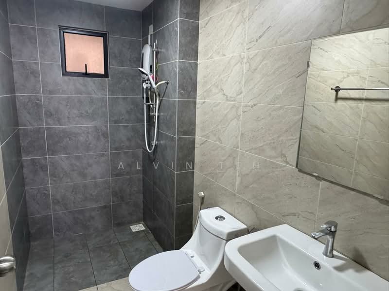 Kondominium untuk Disewa di The Hipster - Alvin Teh - Bathroom - PropertyGuru.com.my