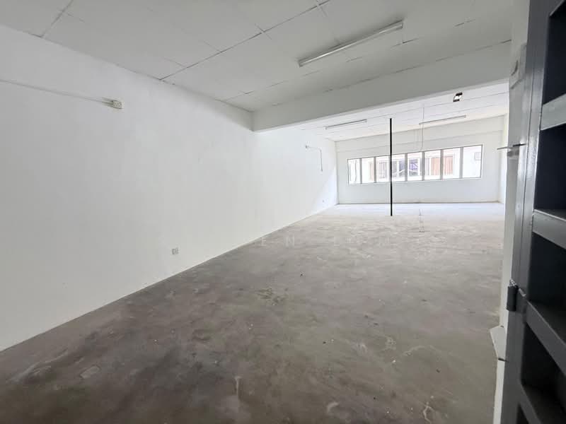 Shop for Rent in Subang (Selangor) - Steven Lim - Interior - PropertyGuru.com.my